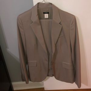 JCrew woman’s pant suit in tan